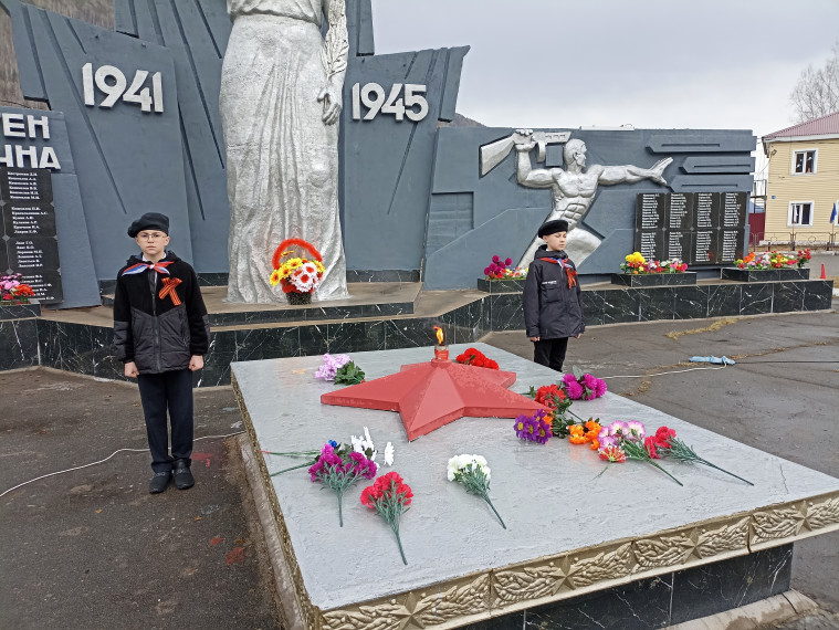 Торжественный митинг, посвящённый празднованию 80-й годовщины Победы в Великой Отечественной войне.
